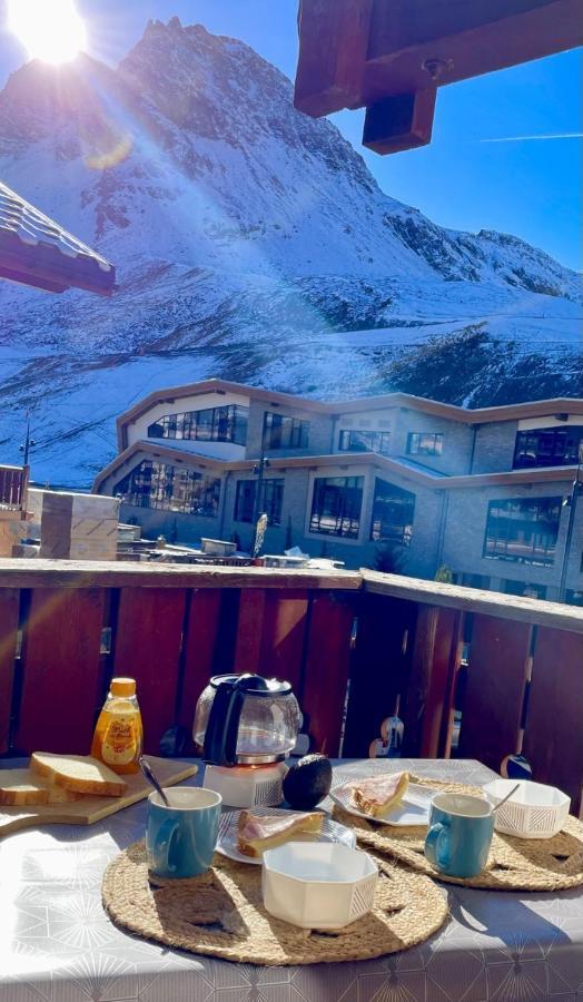 Charmant Studio Aux Pieds Des Pistes Vue Sur La Montagne Tignes Exterior photo