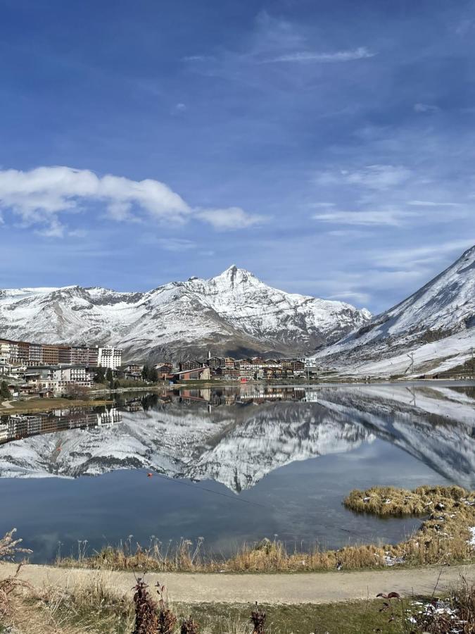 Charmant Studio Aux Pieds Des Pistes Vue Sur La Montagne Tignes Exterior photo